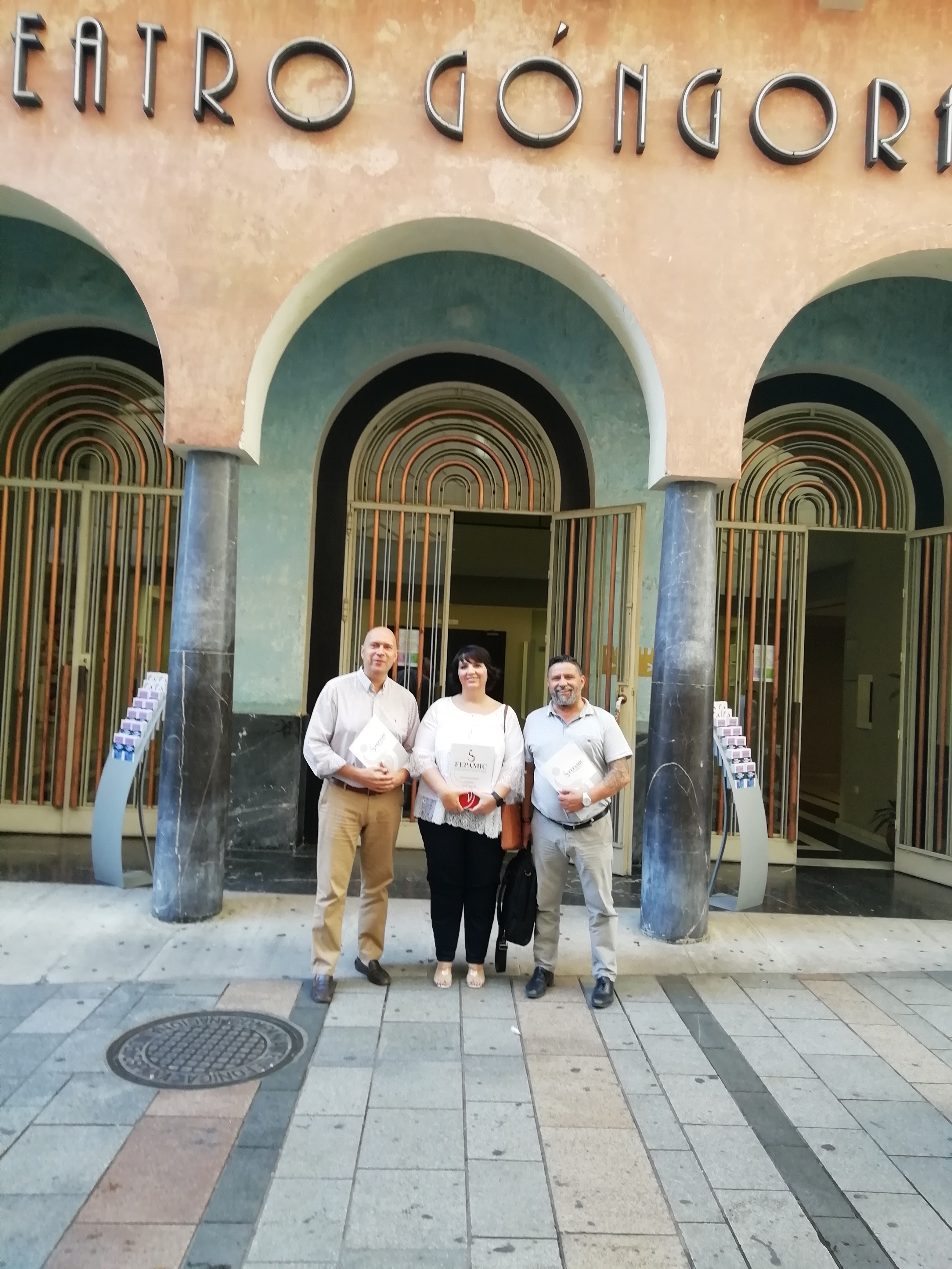 Reunión en el teatro Góngora Reunión en el teatro Góngora
