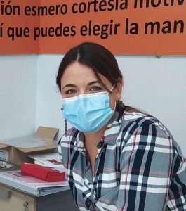 CUANDO LAS MADRES SE ENFRENTAN AL MUNDO CUANDO LAS MADRES SE ENFRENTAN AL MUNDO