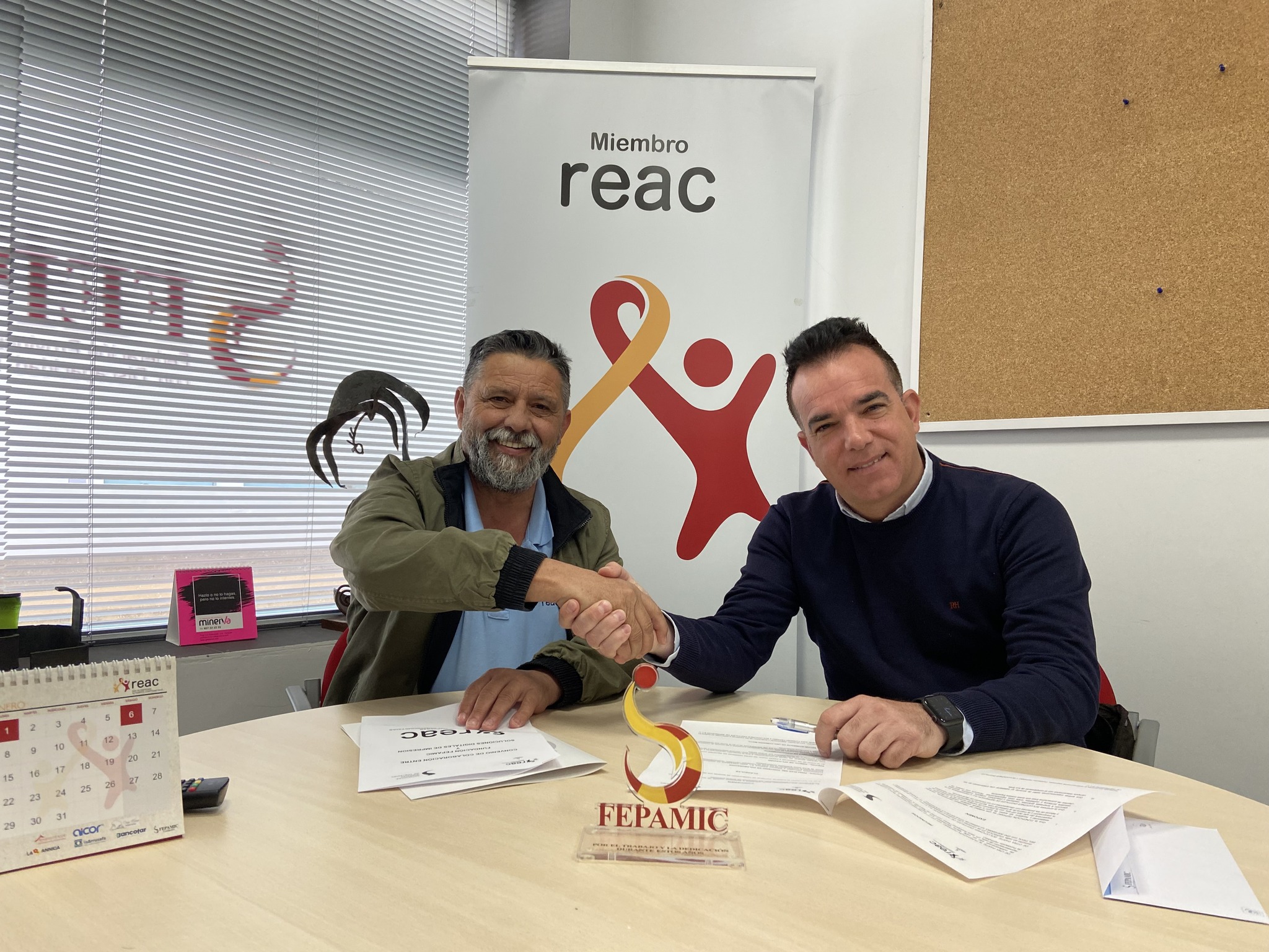 ÁNGEL SÁNCHEZ BELTRÁN TAMBIEN ES MIEMBRO REAC