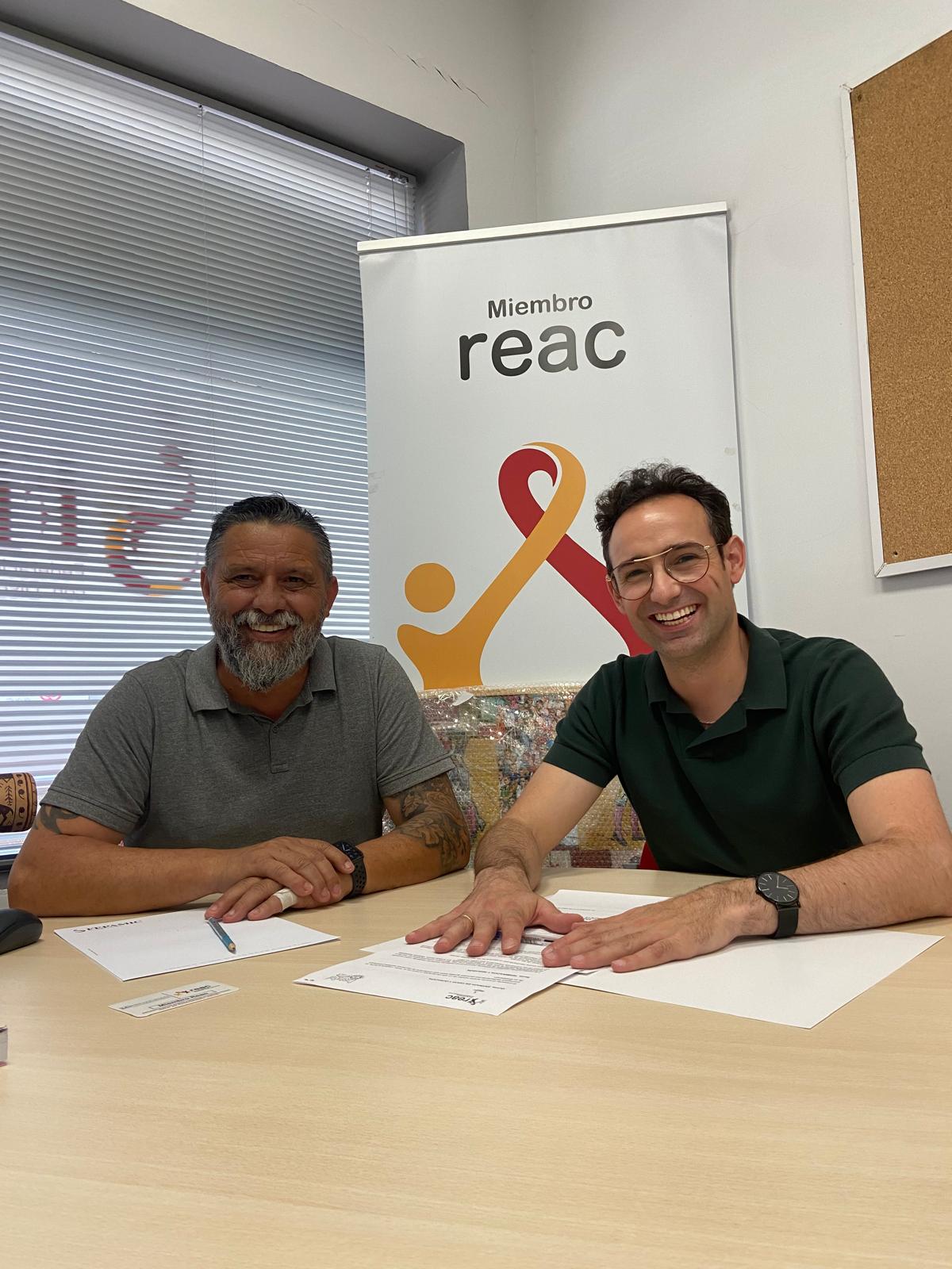 ÓPTICA COSTASOL RENUEVA CONVENIO UN AÑO MÁS