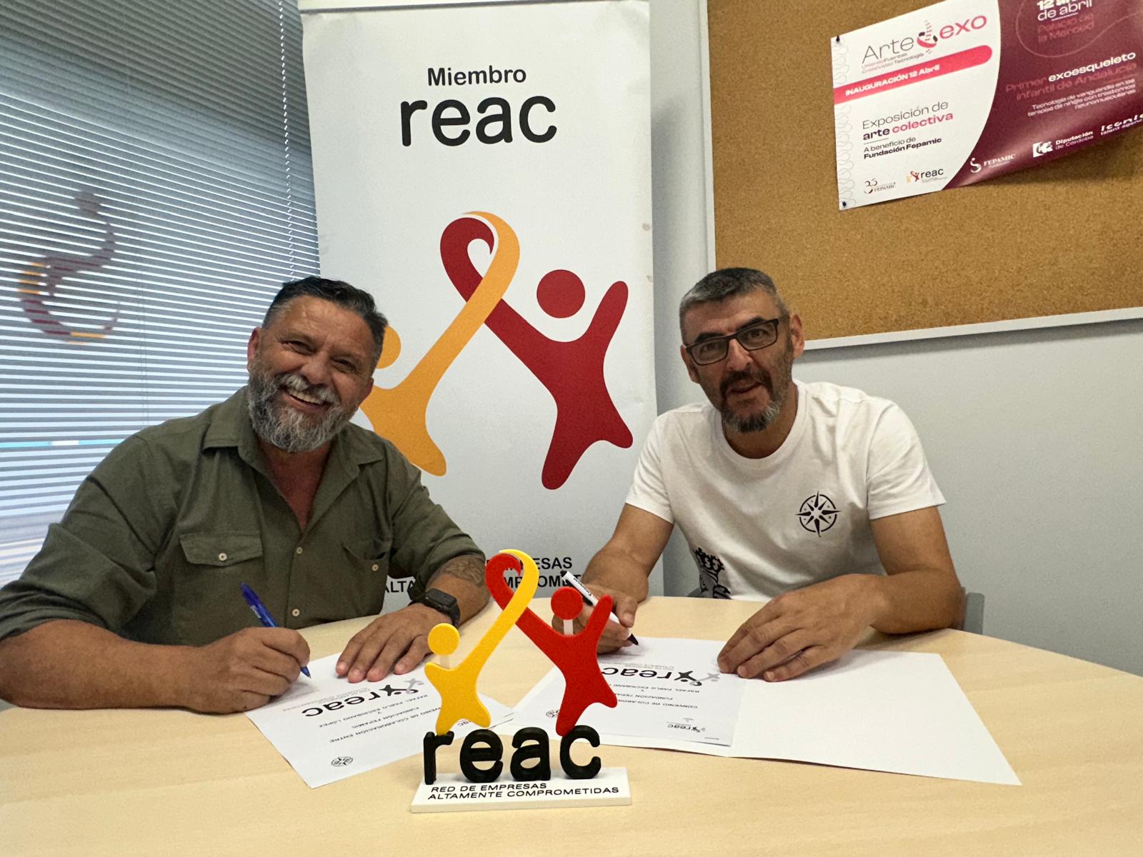 RENUEVA CONVENIO NUMISMATICA